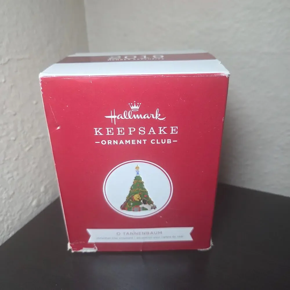 Hallmark Keepsake 2019 O Tannenbaum Christmas Tree Member Exclusive Ornament